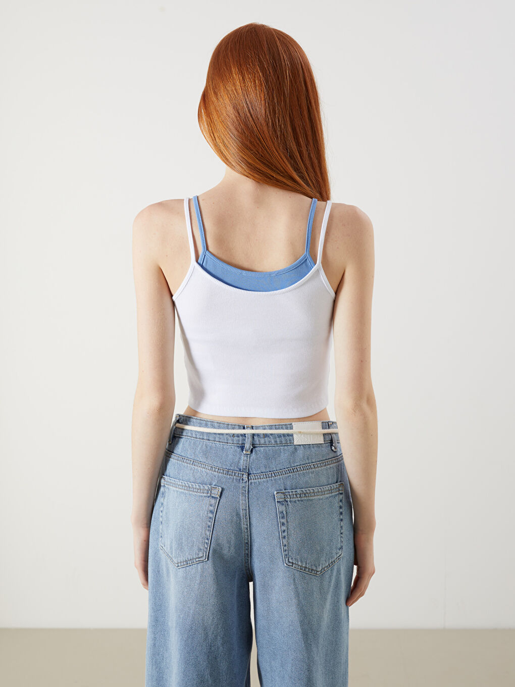 Beyaz U Yaka Çift Görünümlü Askılı Crop-3