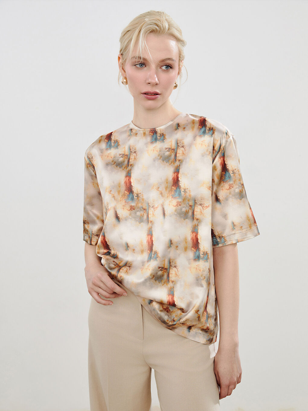 Soulife Crew Neck Patterned Blouse -S5OV64Z8-LQB