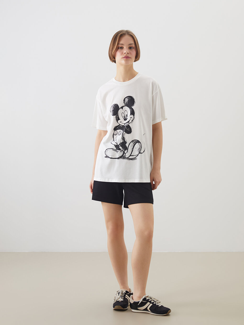 Crew Neck Mickey Mouse Printed Women's T-Shirt -S5OY17Z8-R9J