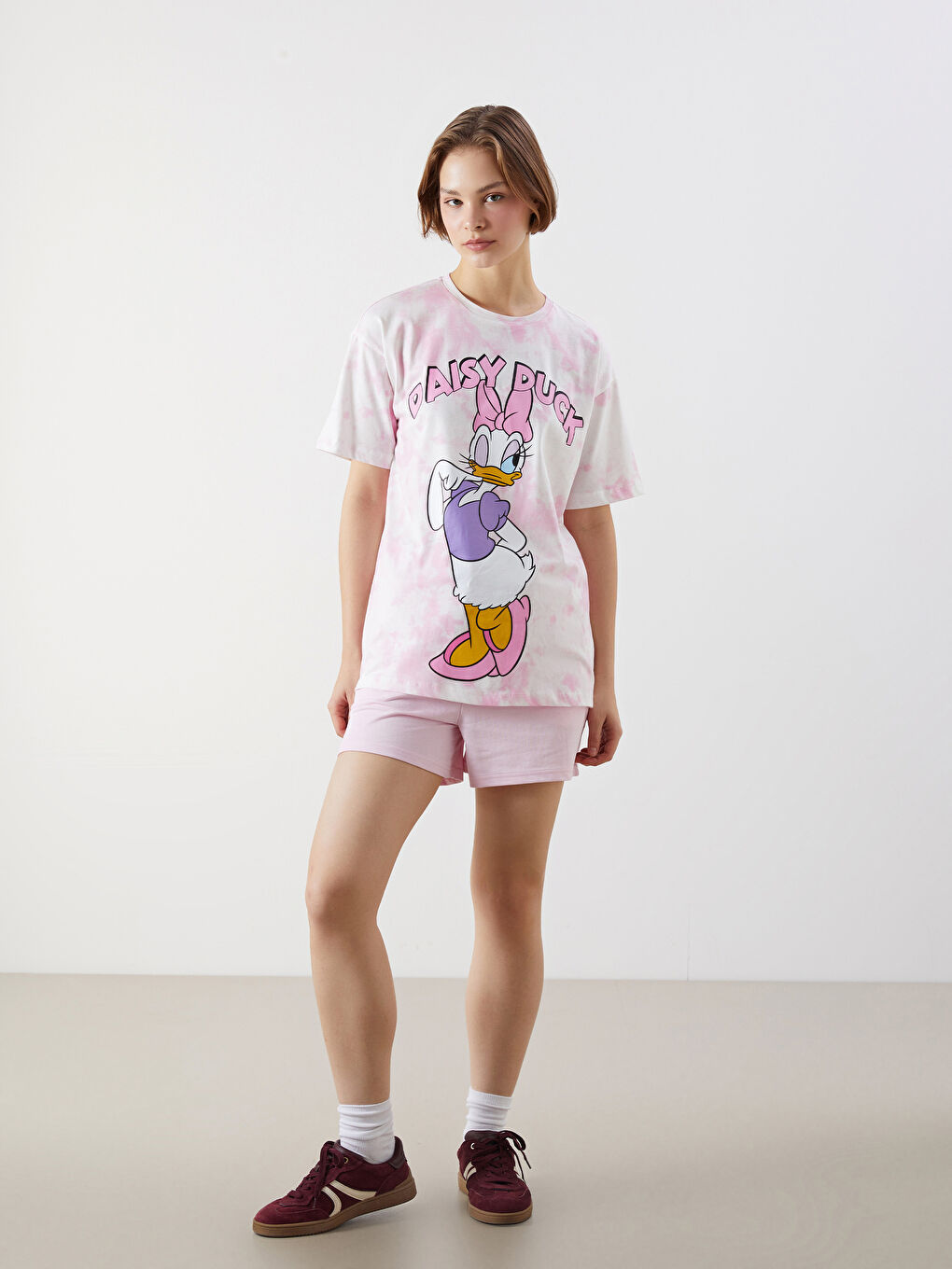 Crew Neck Daisy Duck Printed Women's T-Shirt -S5OY20Z8-YBN