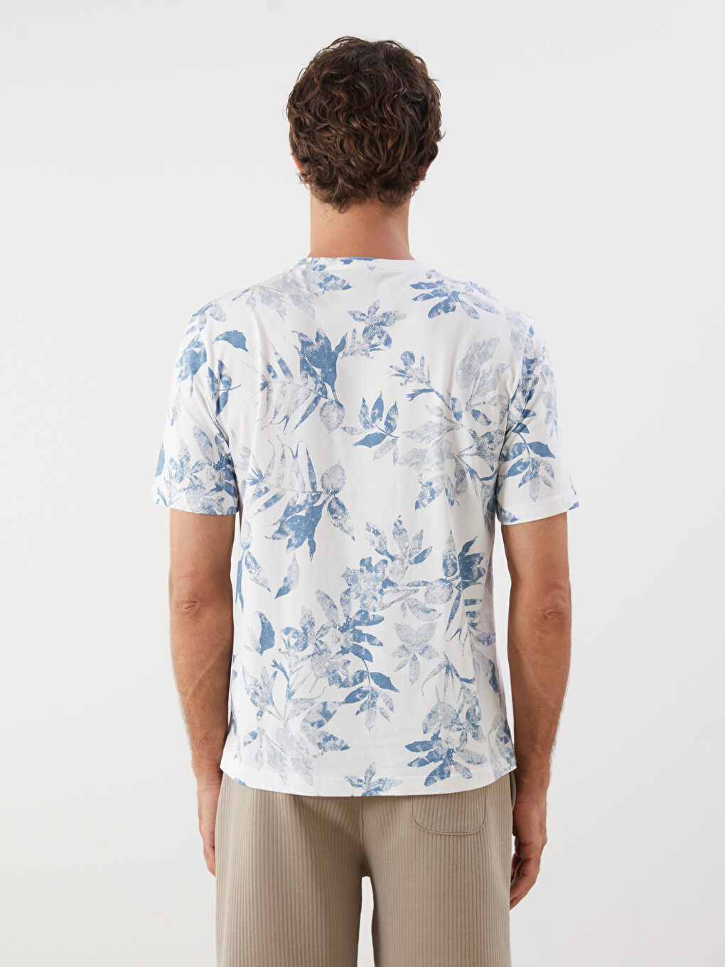 LCWAIKIKI Classic Crew Neck Printed Jersey Men's T-Shirt -S5P203Z8-LRA
