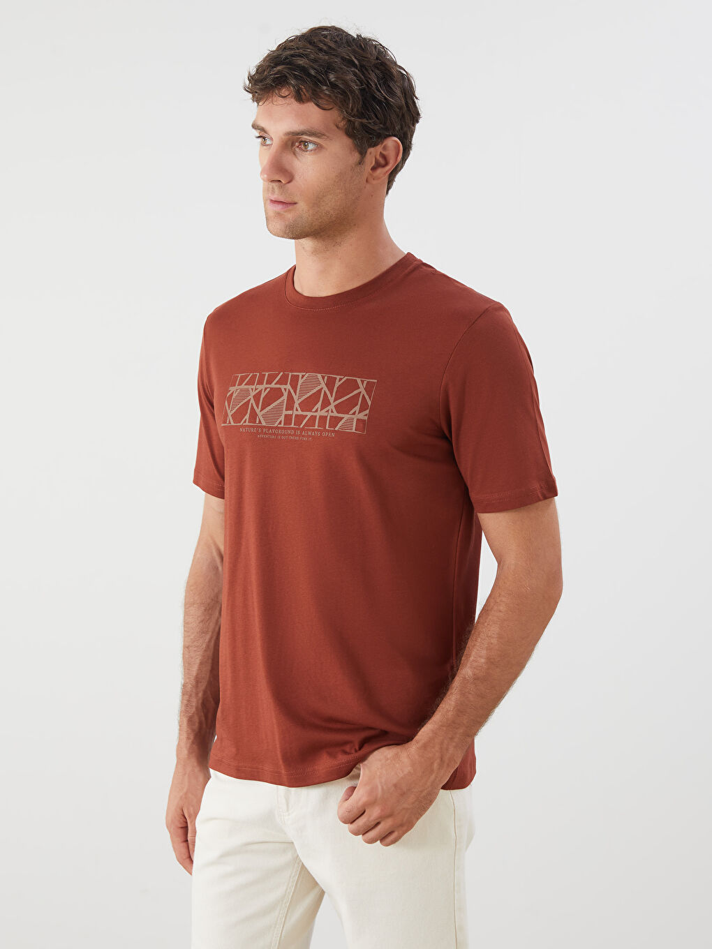 Kahverengi Bisiklet Yaka Baskılı Penye Erkek Tişört