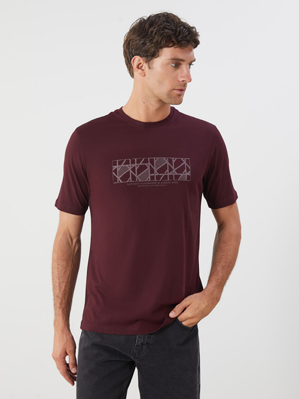 Bordo Bisiklet Yaka Baskılı Penye Erkek Tişört