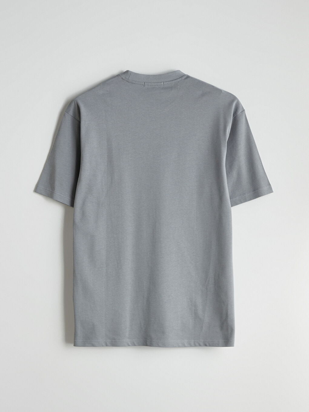 Gri Bisiklet Yaka Baskılı Penye Erkek Tişört-5