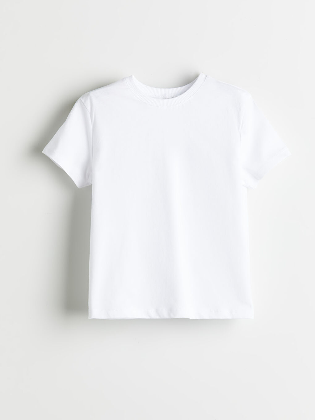 Beyaz Bisiklet Yaka Erkek Çocuk Tişört