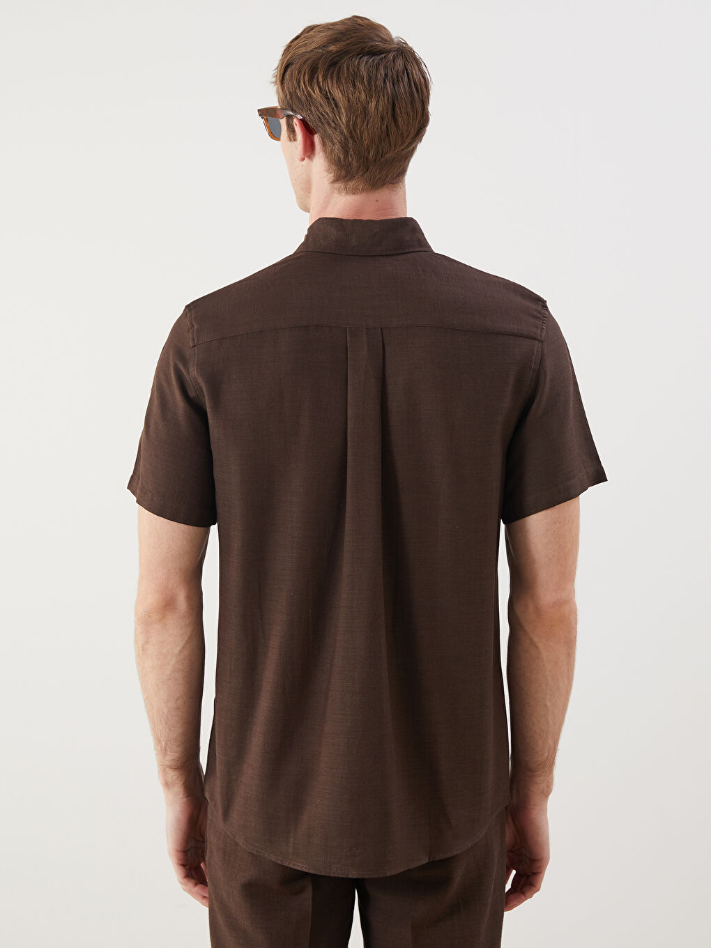 Kahverengi Regular Fit Kısa Kollu Gabardin Erkek Gömlek-3