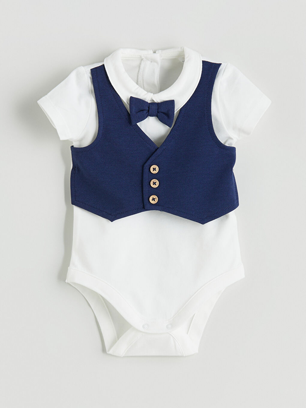 LCW baby Baby Boys' Shirt, Shorts and Vest 3-Piece Set -S5P352Z1-R9J