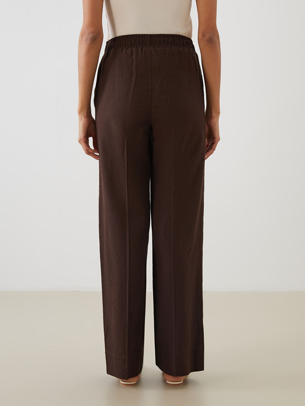 LCW Modest Kahverengi Beli Lastikli Keten Karışımlı Kadın Pantolon - 3