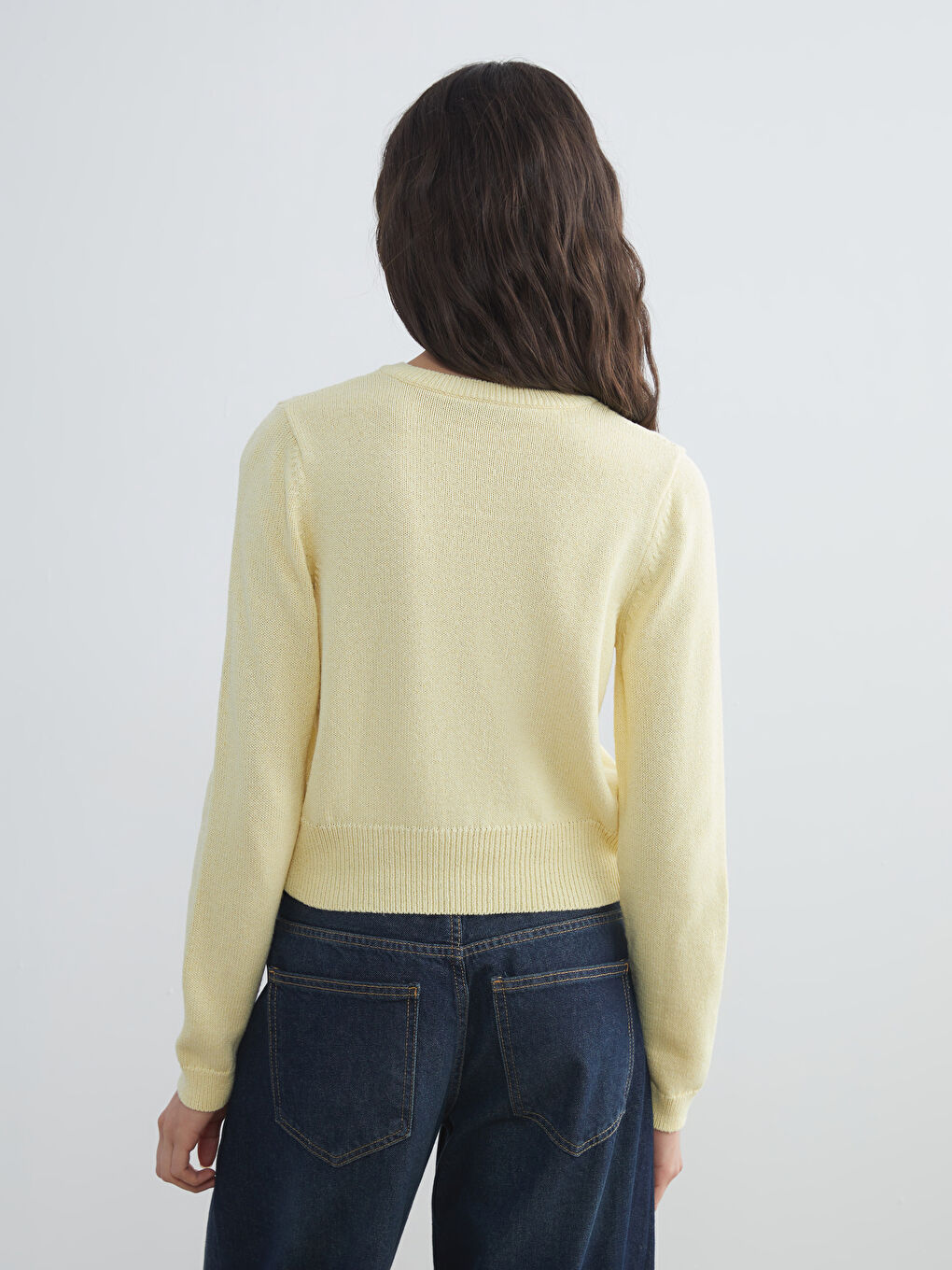 سترة تريكو كول مدور نساء-4