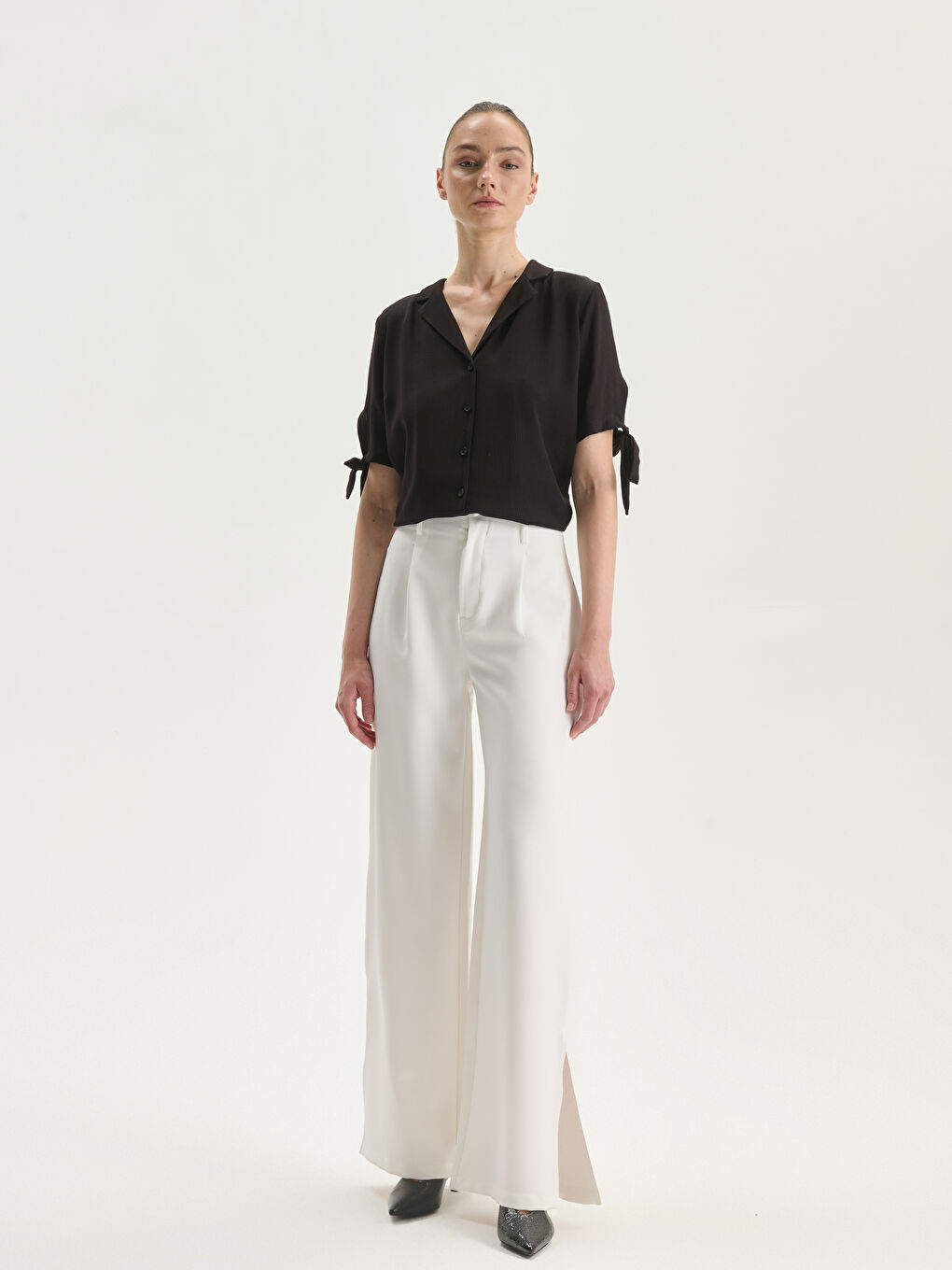 Loose Fit Wide Leg Women's Pleated Trousers