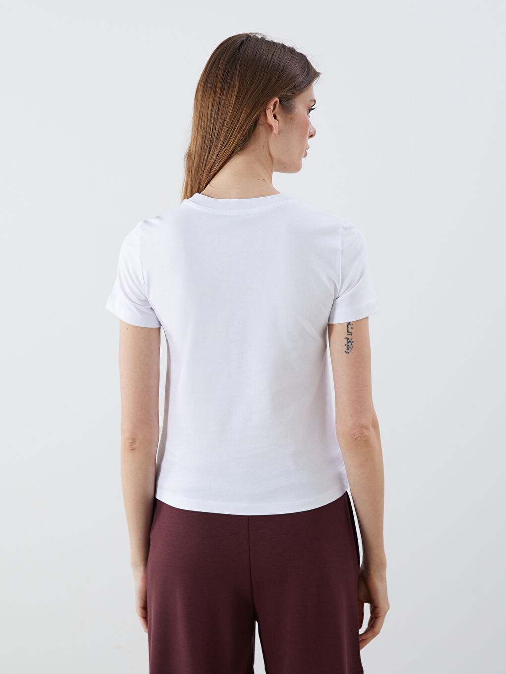 LCW Vision Crew Neck Embroidered Women's T-Shirt -S5P722Z8-Q6K