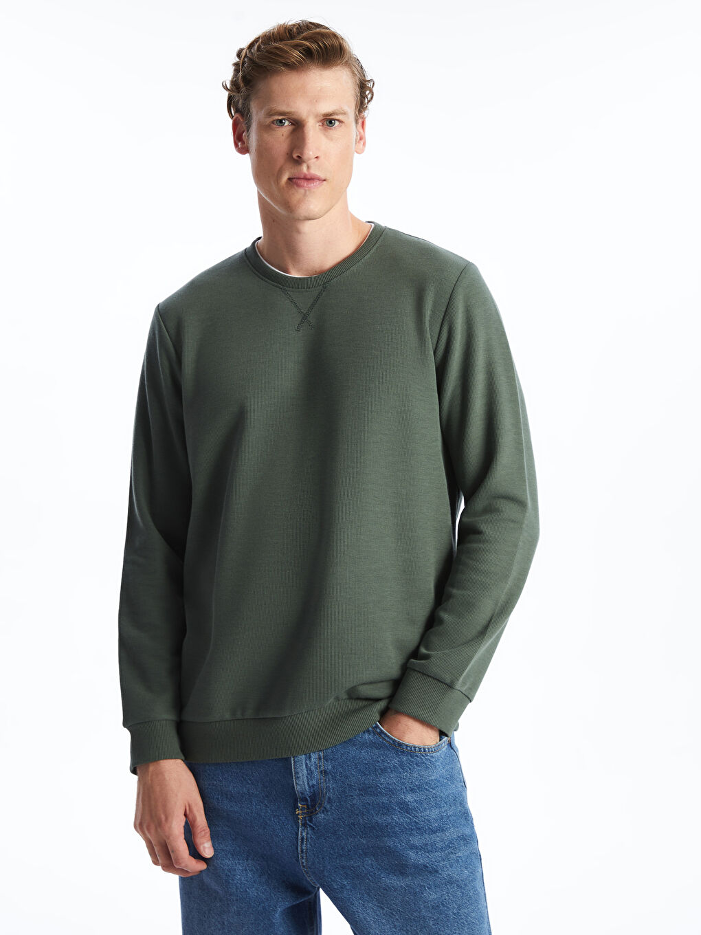 Мужской свитшот с круглым вырезом