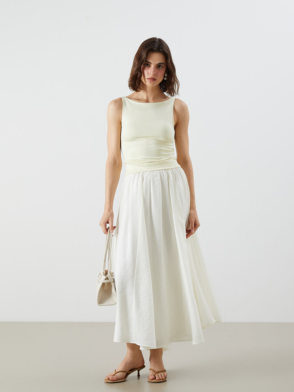 Ekru Beli Lastikli Pileli Etek