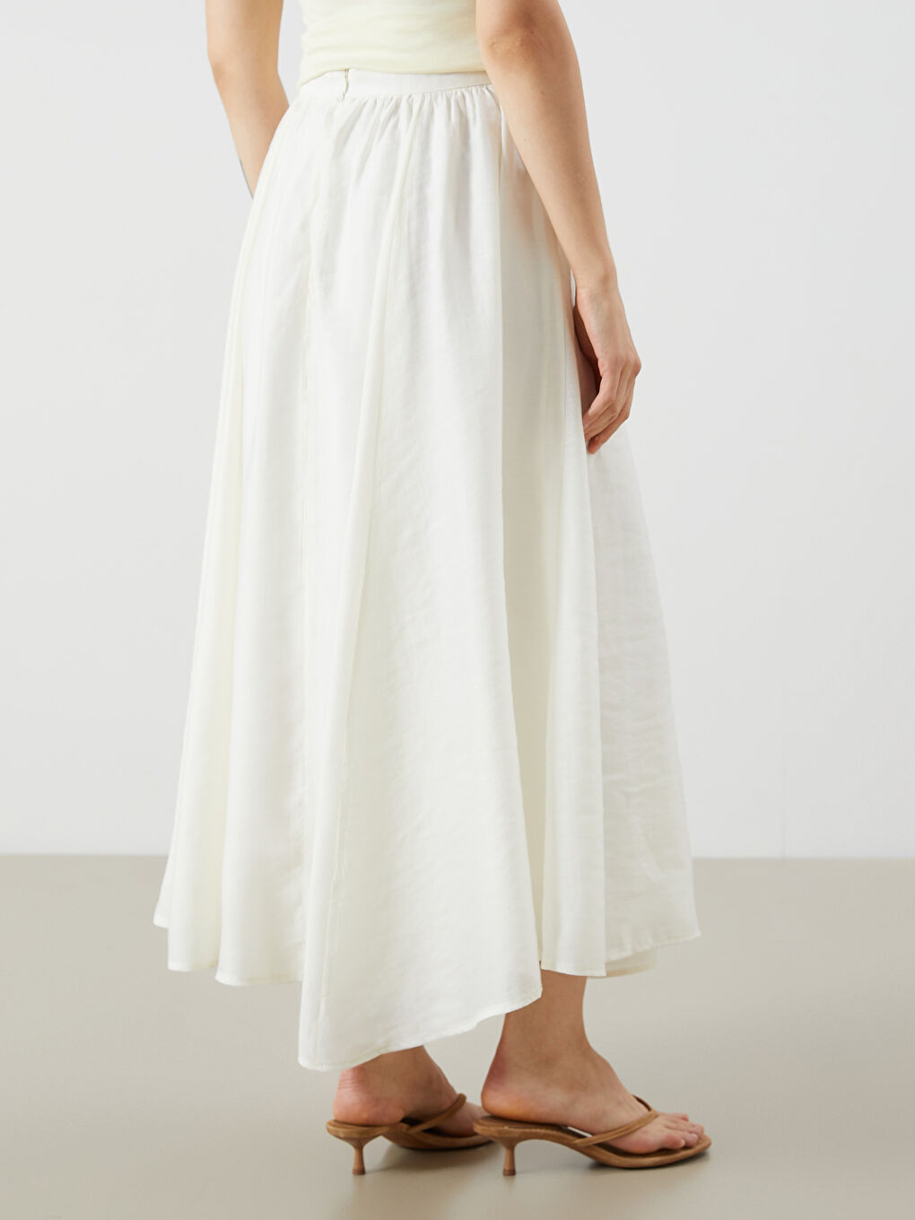 Ekru Beli Lastikli Pileli Etek-3