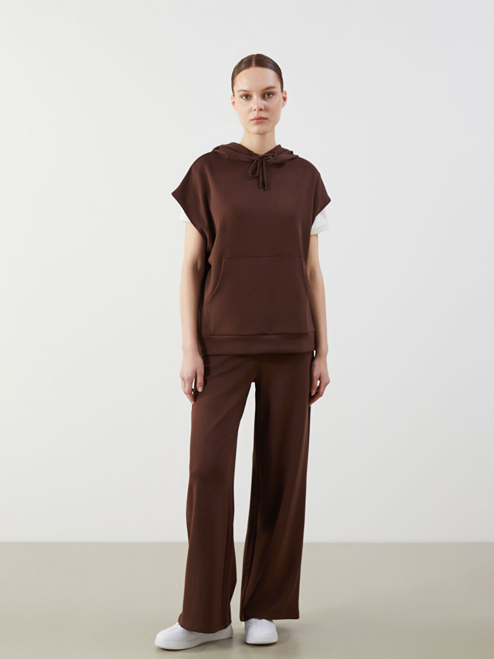 Kahverengi Kanguru Cepli Kadın Hoodie-1