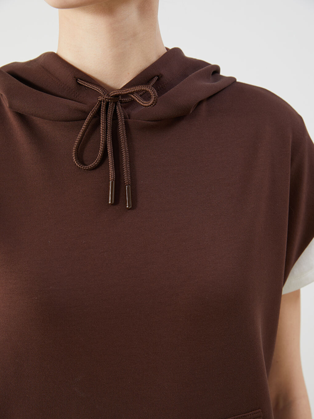 Kahverengi Kanguru Cepli Kadın Hoodie-2