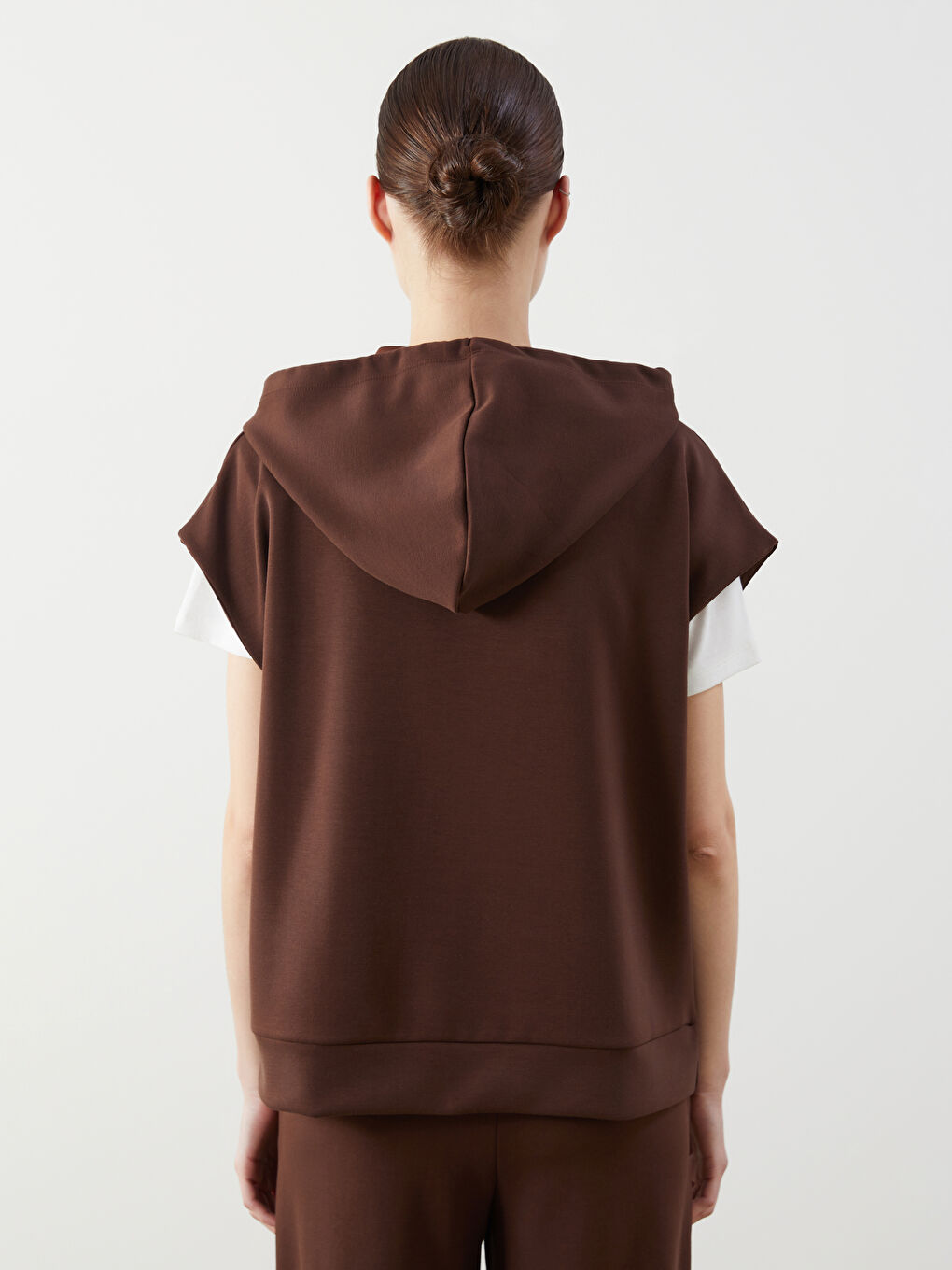 Kahverengi Kanguru Cepli Kadın Hoodie-3