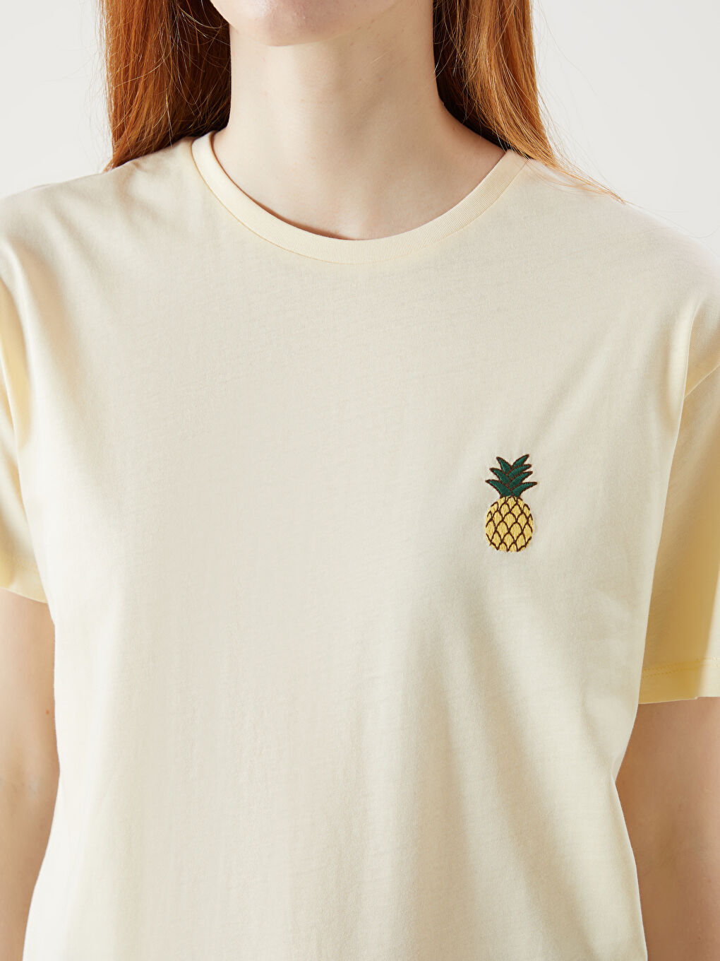 Crew Neck Pineapple Embroidered Women's T-Shirt -S5P793Z8-DJQ