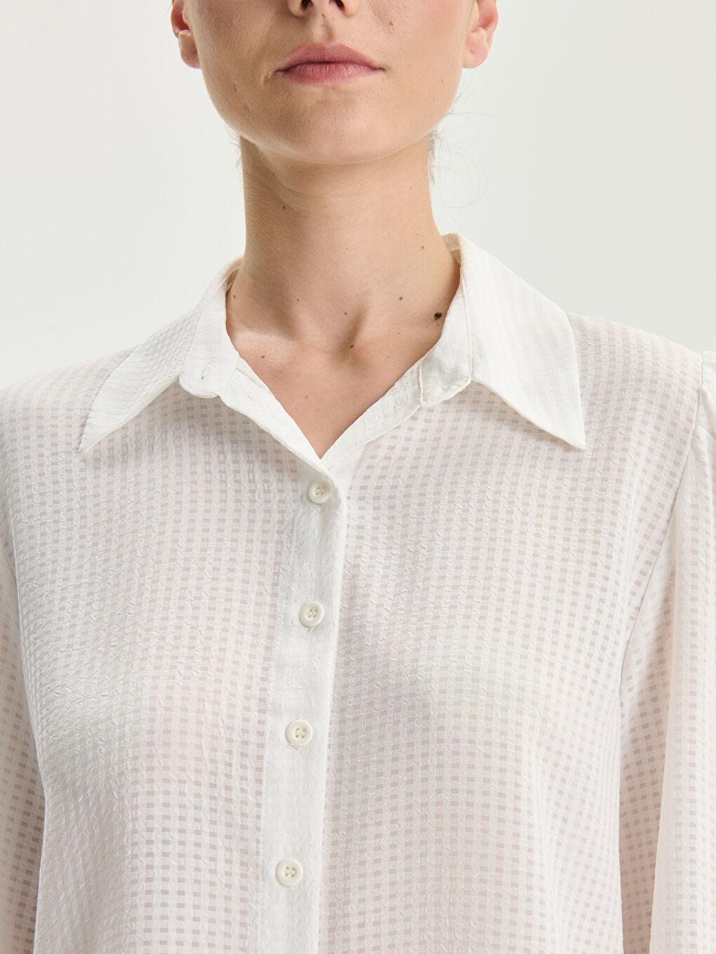 Chemise Texturée Coupe Courte pour Femmes-2