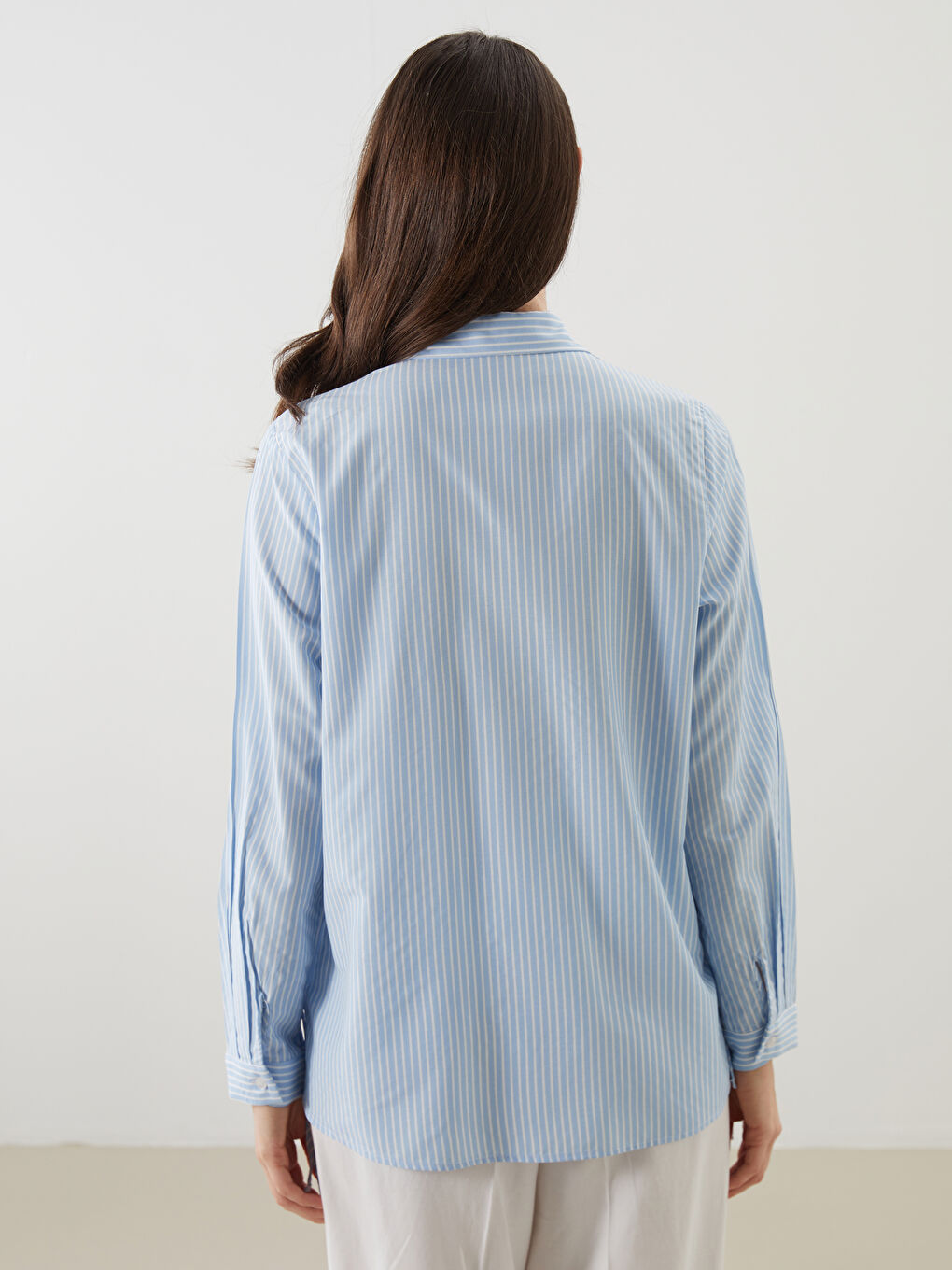 Mavi Çizgili Poplin Kadın Gömlek-3