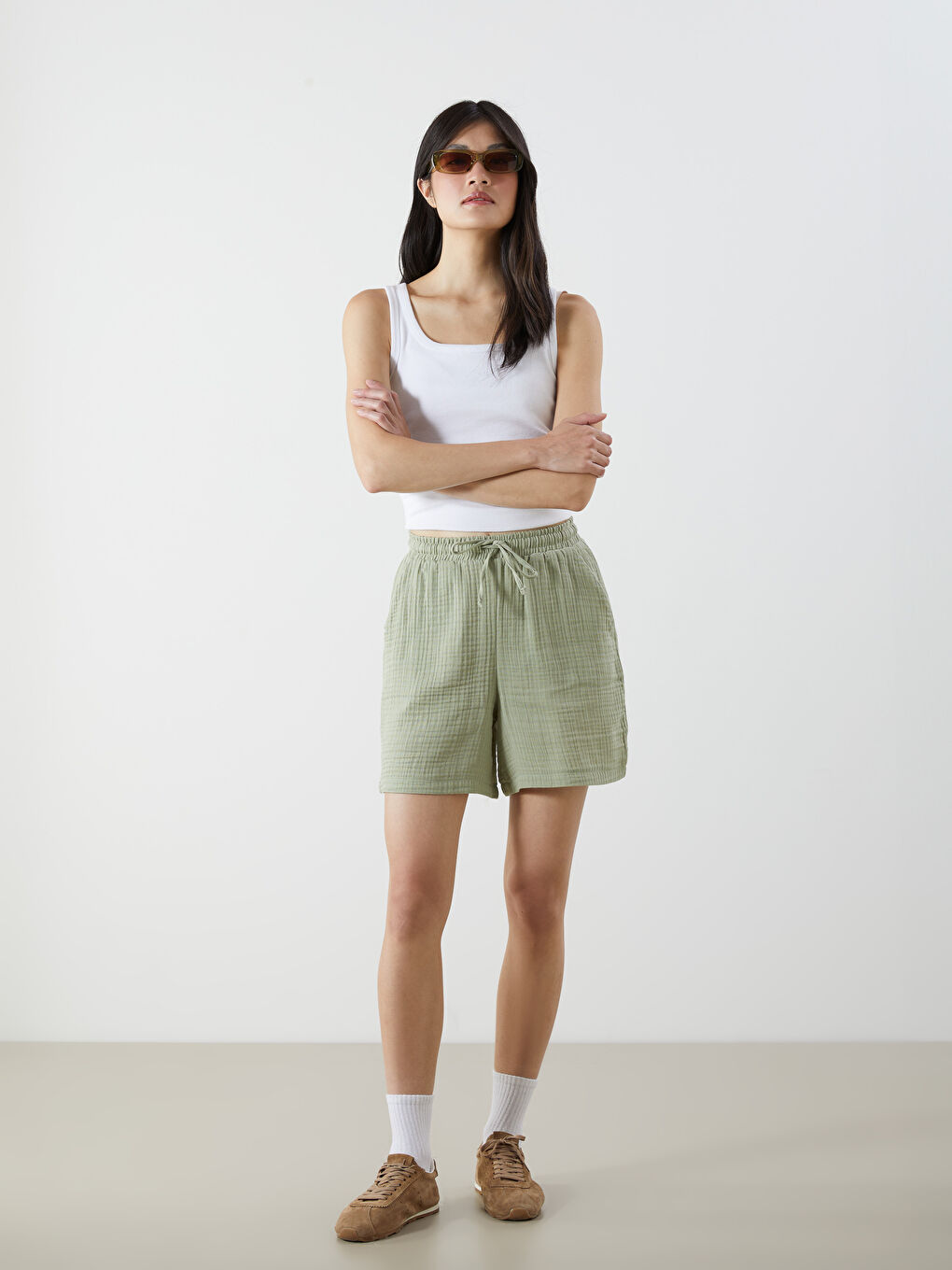 Woman KHAKI Shorts -S5P866Z8-Z1B