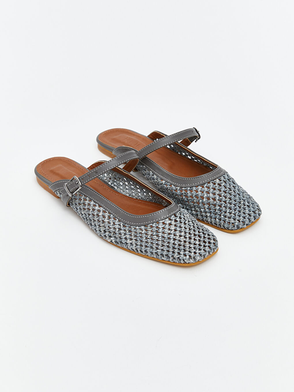 Mavi Deri Görünümlü Kadın Babet