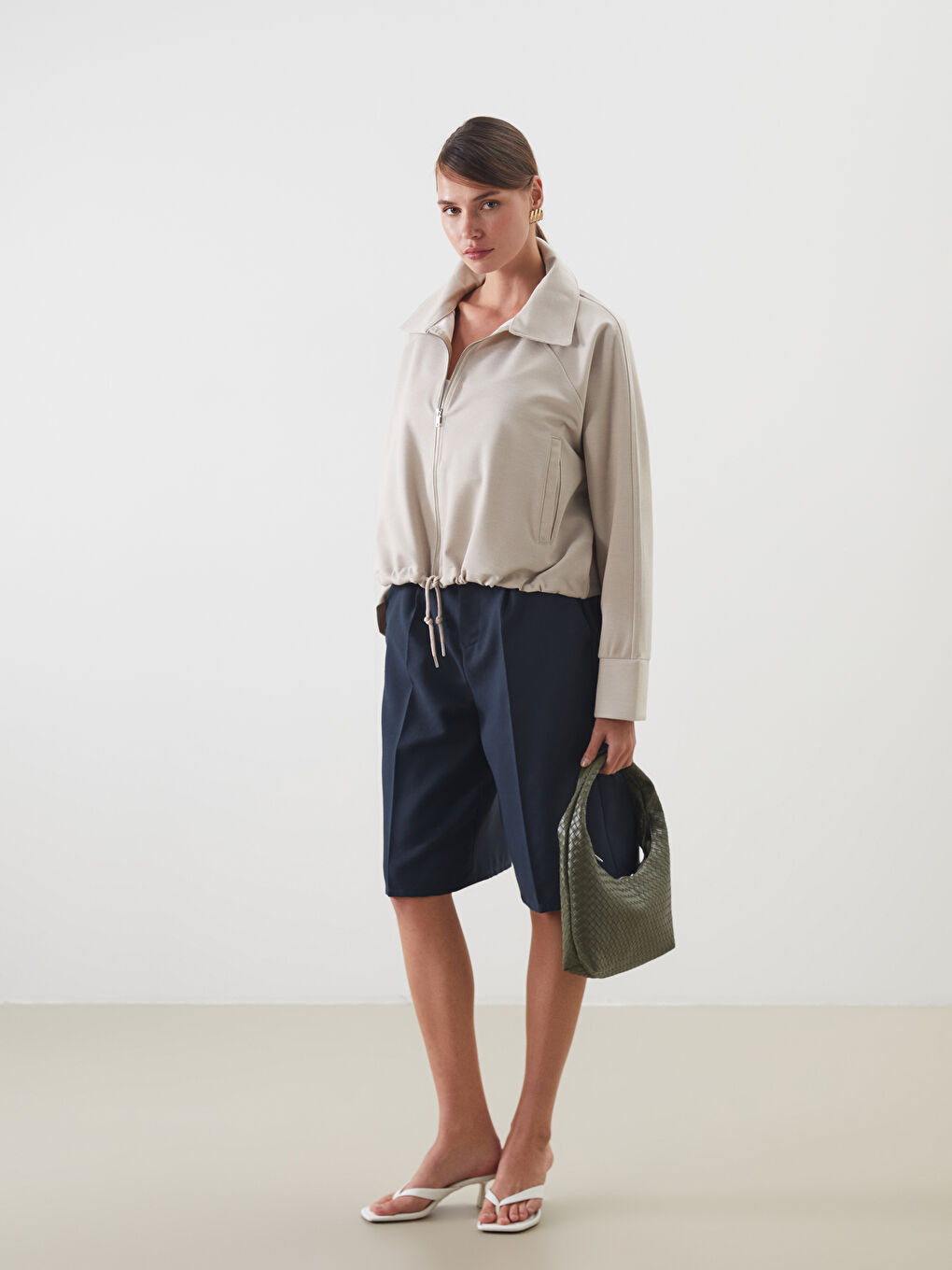 Bej Gömlek Yaka Oversize Kadın Ceket-1