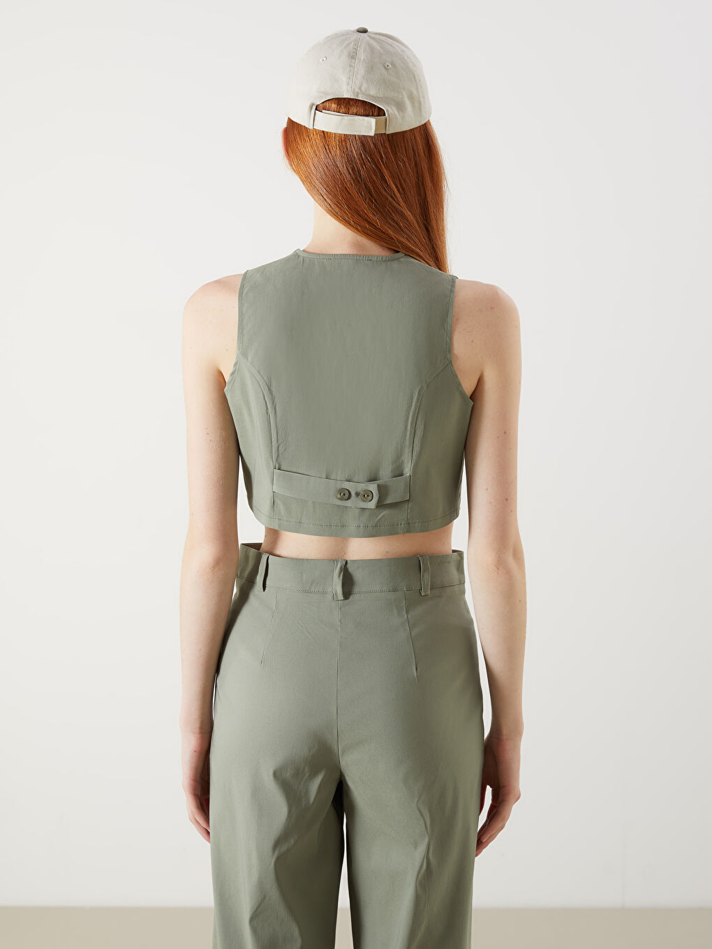 Gilet Classique Court à Encolure en V pour Femmes-3