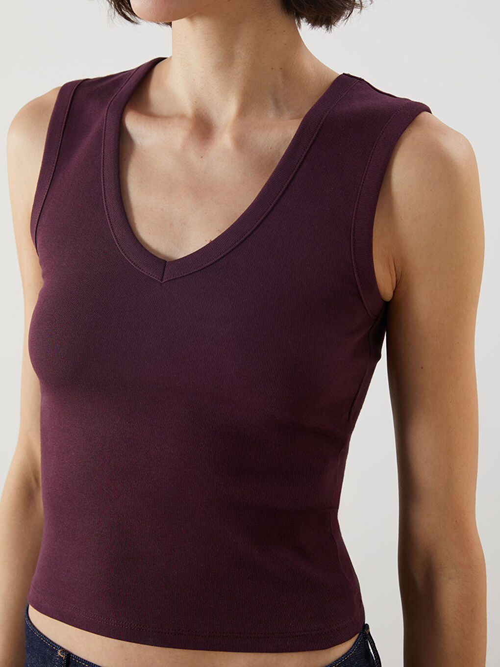 Mürdüm V Yaka Kadın Atlet-2