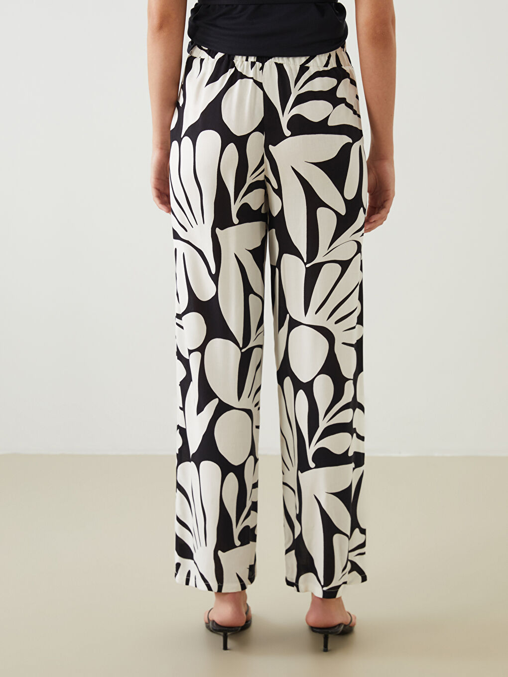 Elasticated Waist Patterned Women's Trousers-3