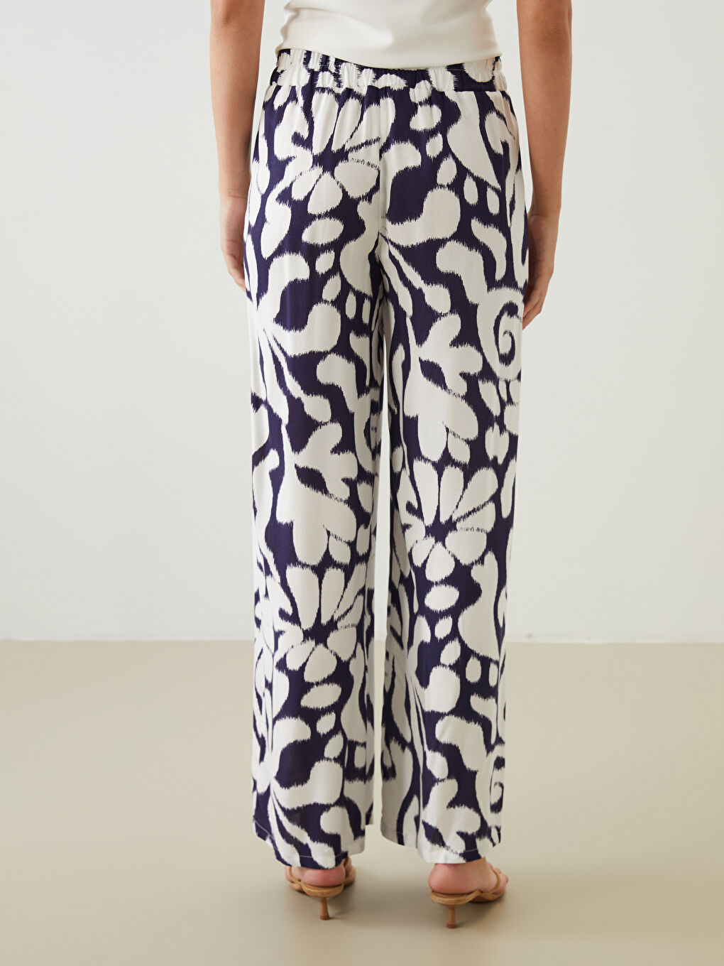 Жіночі візерунчасті штани з еластичним поясом-3