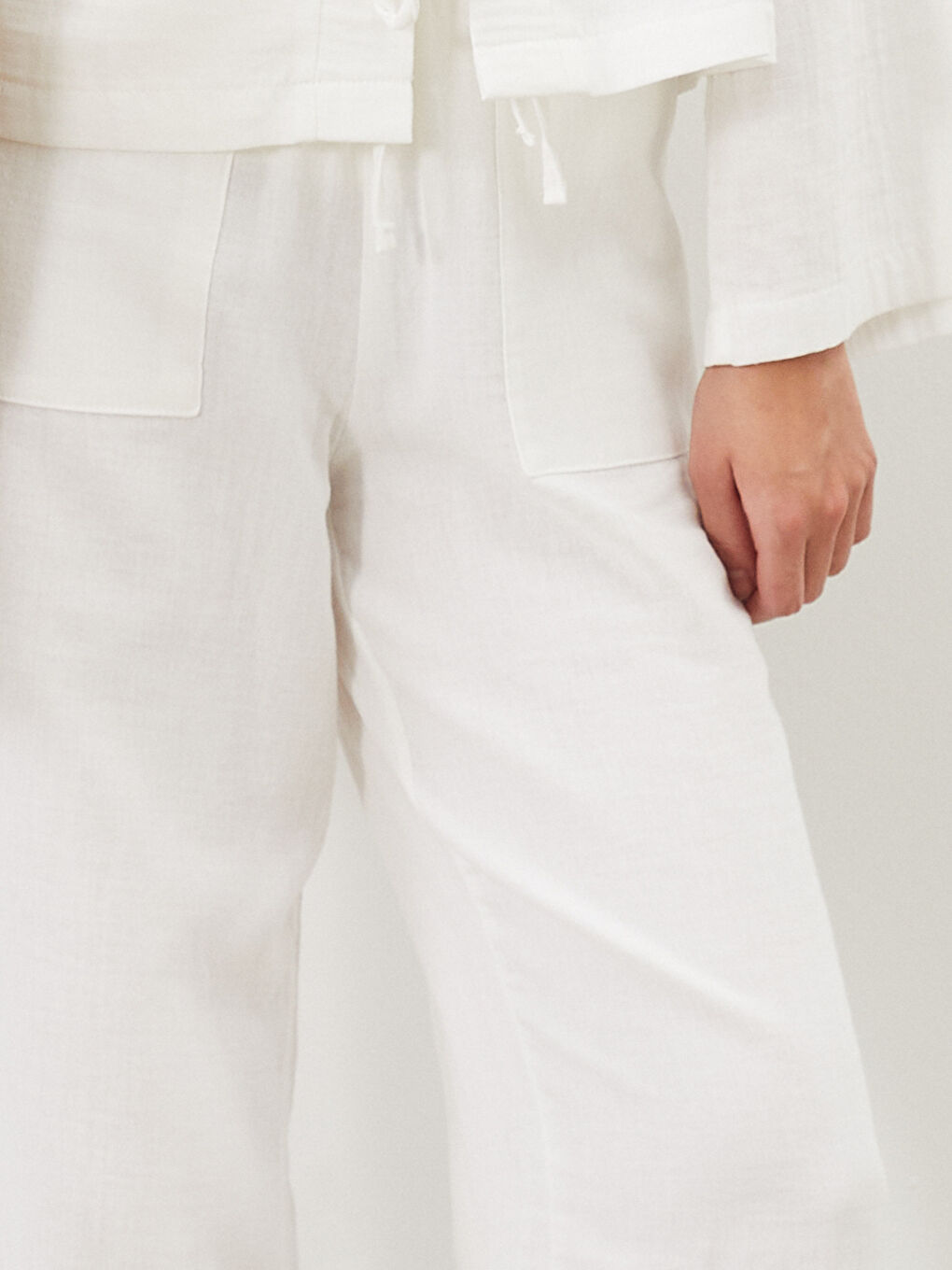 Woman WHITE Trousers -S5PD07Z8-ZUY