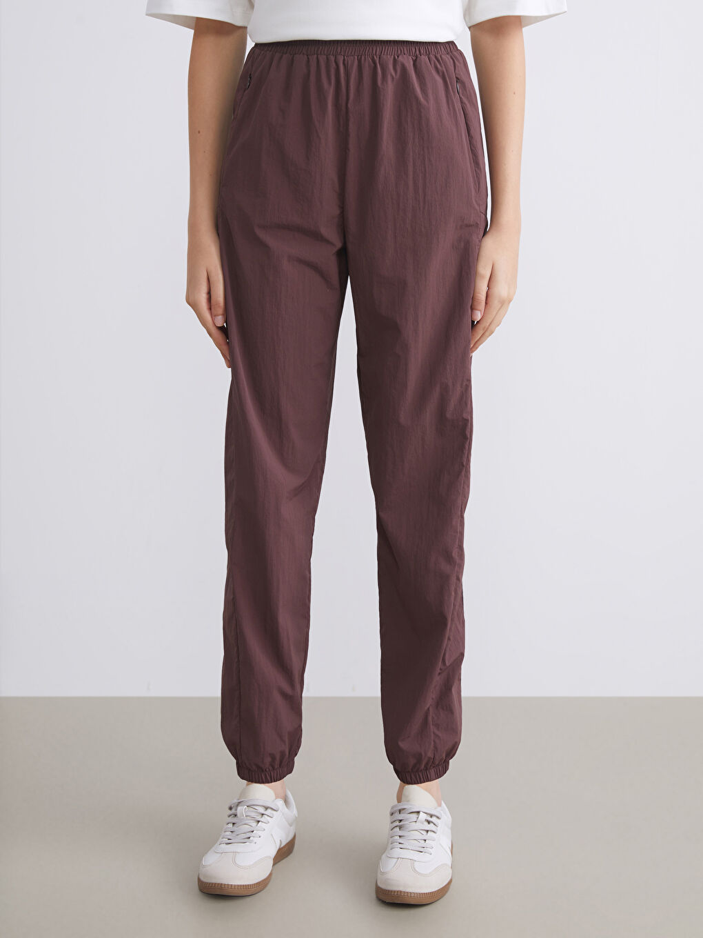 بنطلون رياضي بخصر مرن للسيدات-1