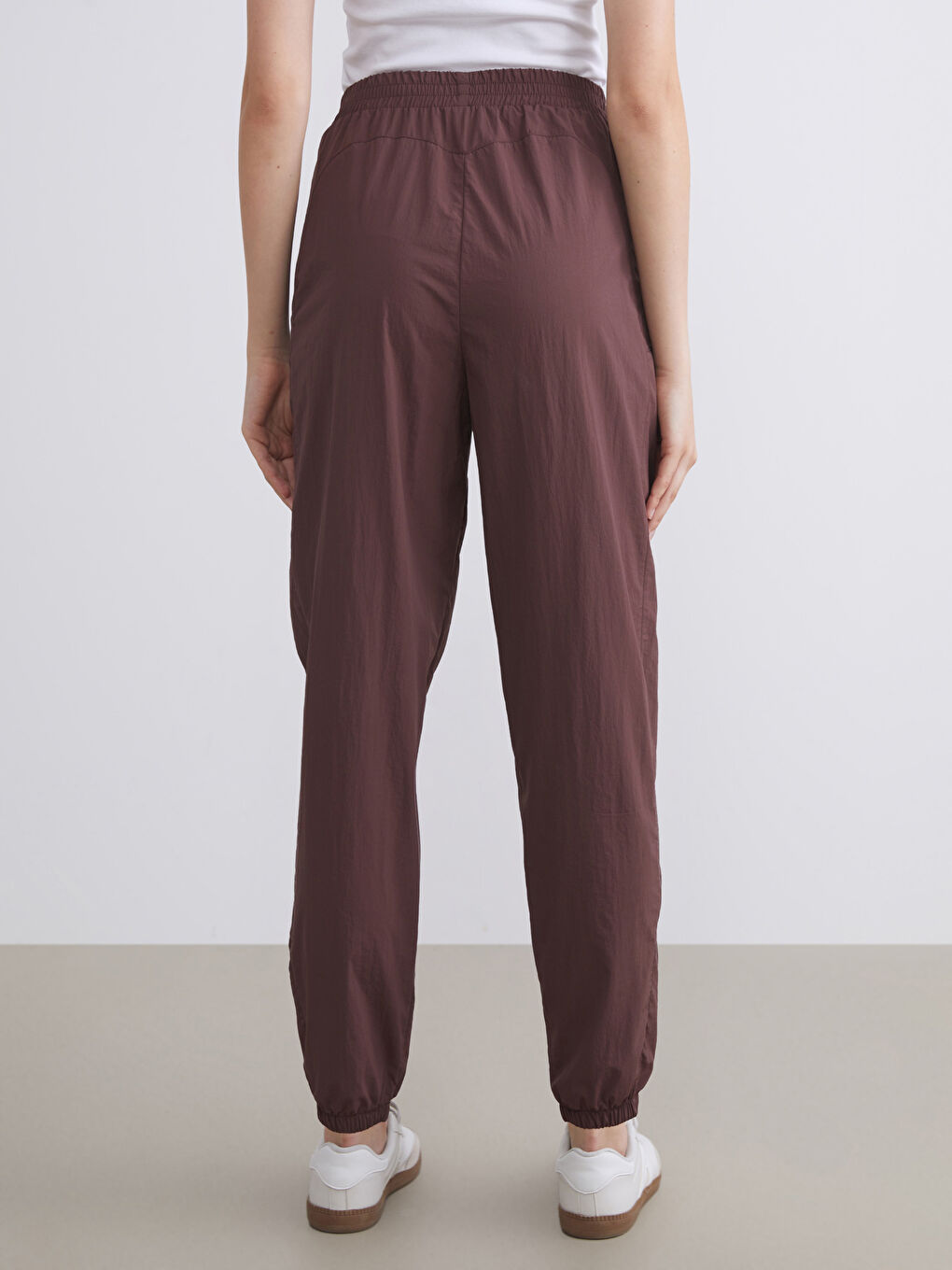 بنطلون رياضي بخصر مرن للسيدات-3