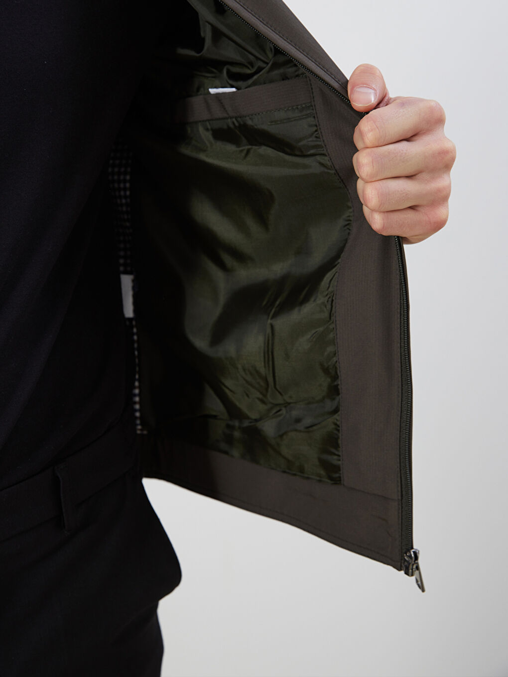 Haki Standart Kalıp Dik Yaka Erkek Mont-3