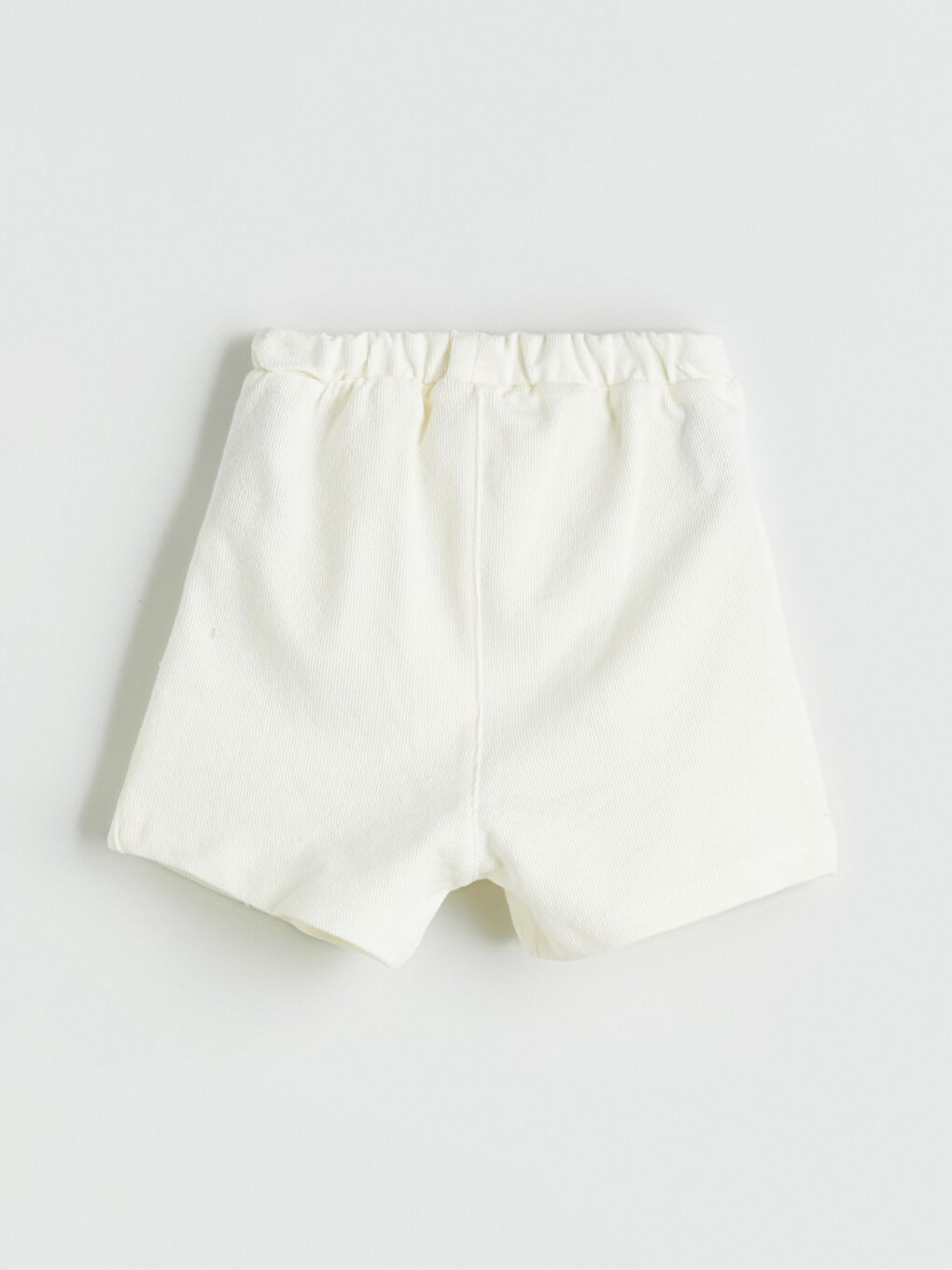 Bej Beli Lastikli Basic Erkek Bebek Şort-1