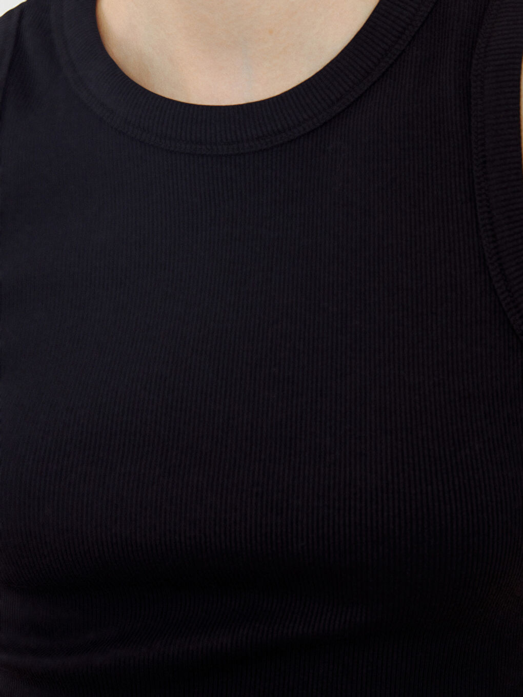 Siyah Bisiklet Yaka Kadın Atlet-2