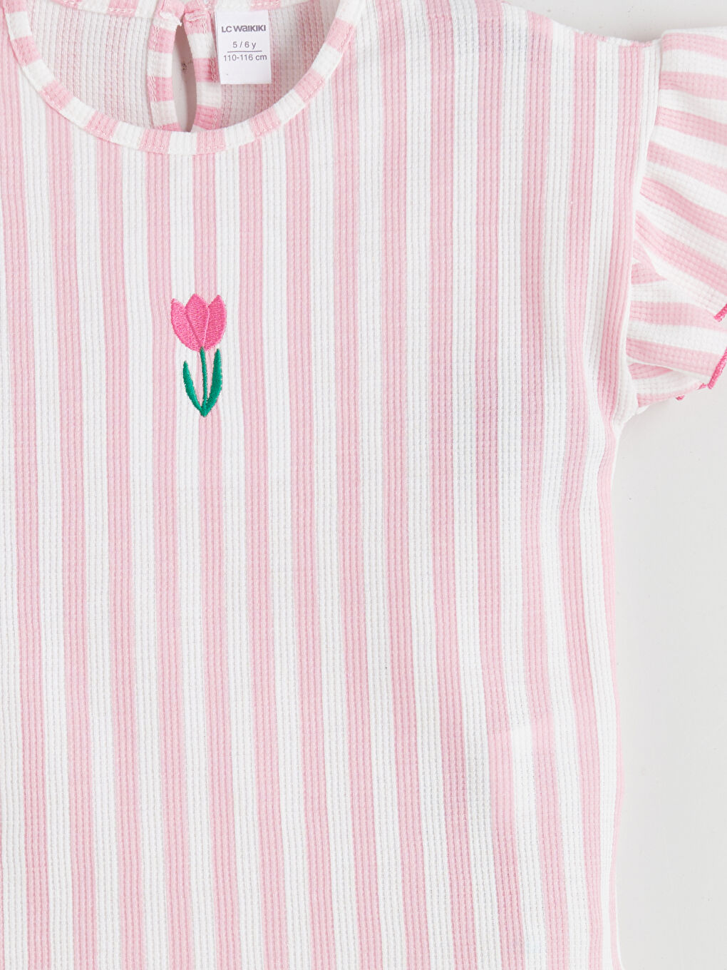 Pembe Bisiklet Yaka Çiçek Nakışlı Kız Çocuk Tişört-2