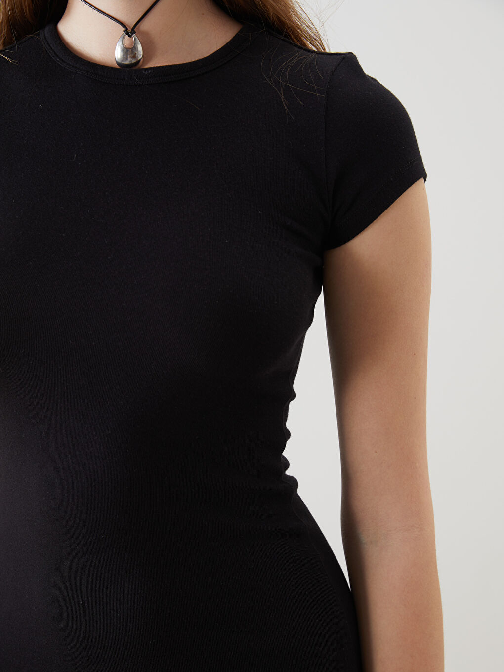 Siyah Bisiklet Yaka Bodycon Elbise-2