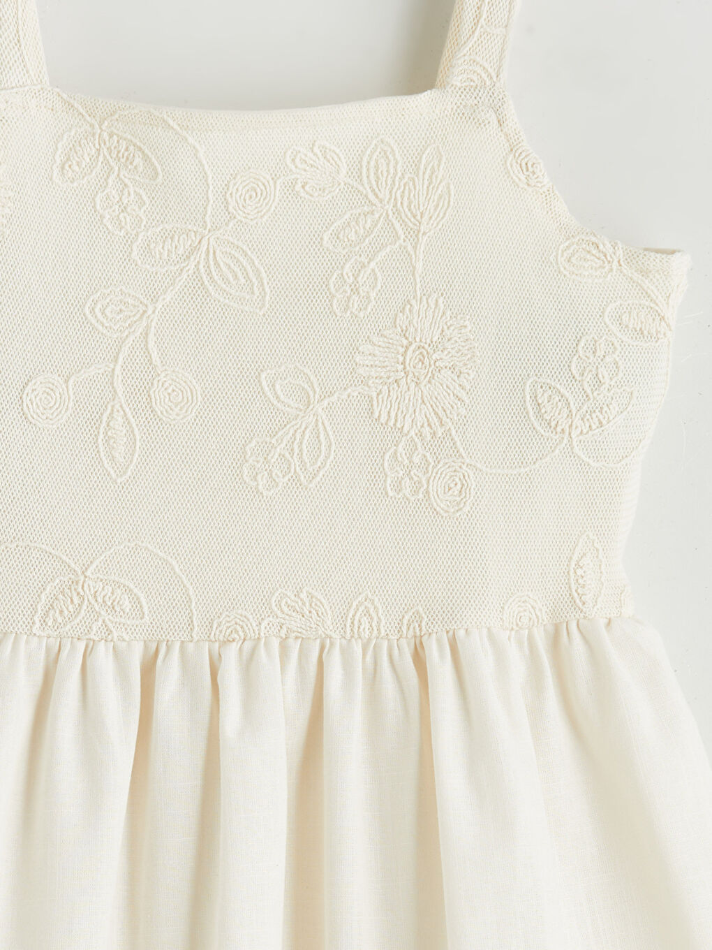 Ekru Kare Yaka Çiçekli Kız Çocuk Elbise-2