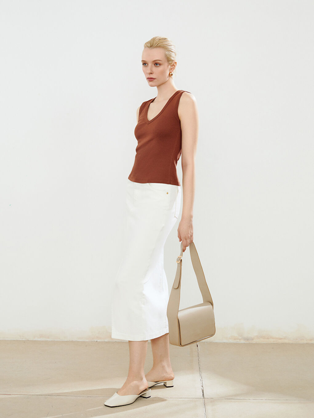 Bej Ayarlanabilir Askılı Kadın Omuz Çantası-1