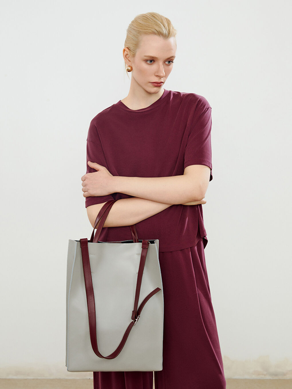 Gri Deri Görünümlü Kadın Omuz Çantası-4