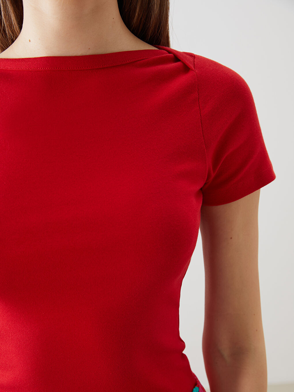 LCWAIKIKI Classic Slash Neck Women's T-Shirt -S5PF33Z8-HJM