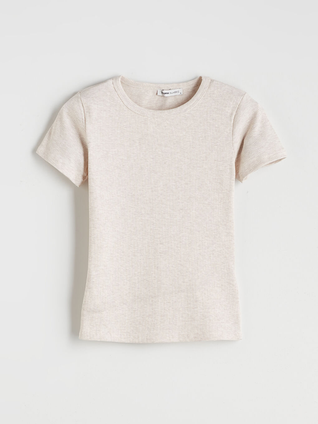 Bej Bisiklet Yaka Dokulu Kadın Tişört-4