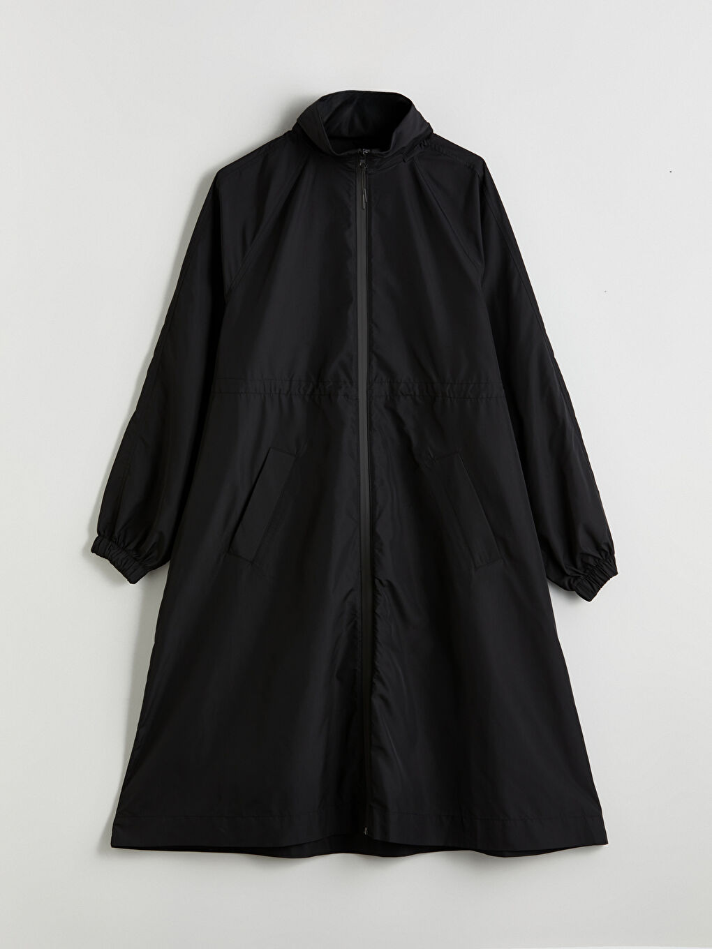 Siyah Dik Yaka Oversize Kadın Yağmurluk-5