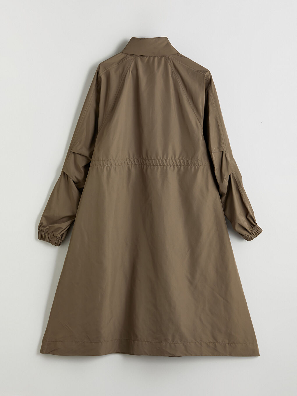 Bej Dik Yaka Oversize Kadın Yağmurluk-7