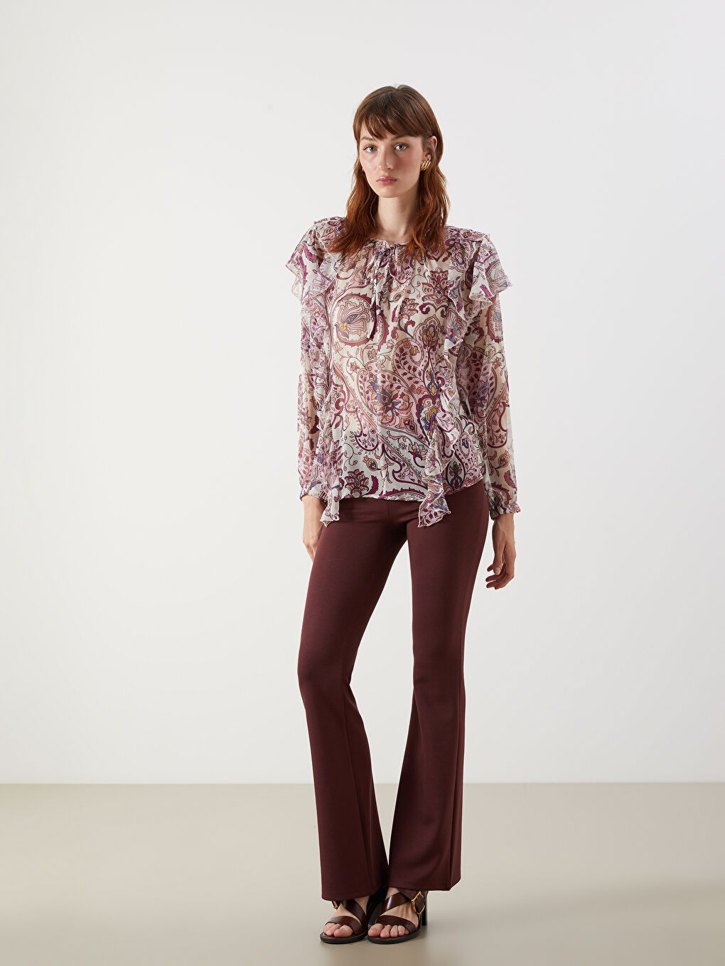 Pembe Bağlamalı Yaka Desenli Bluz-1