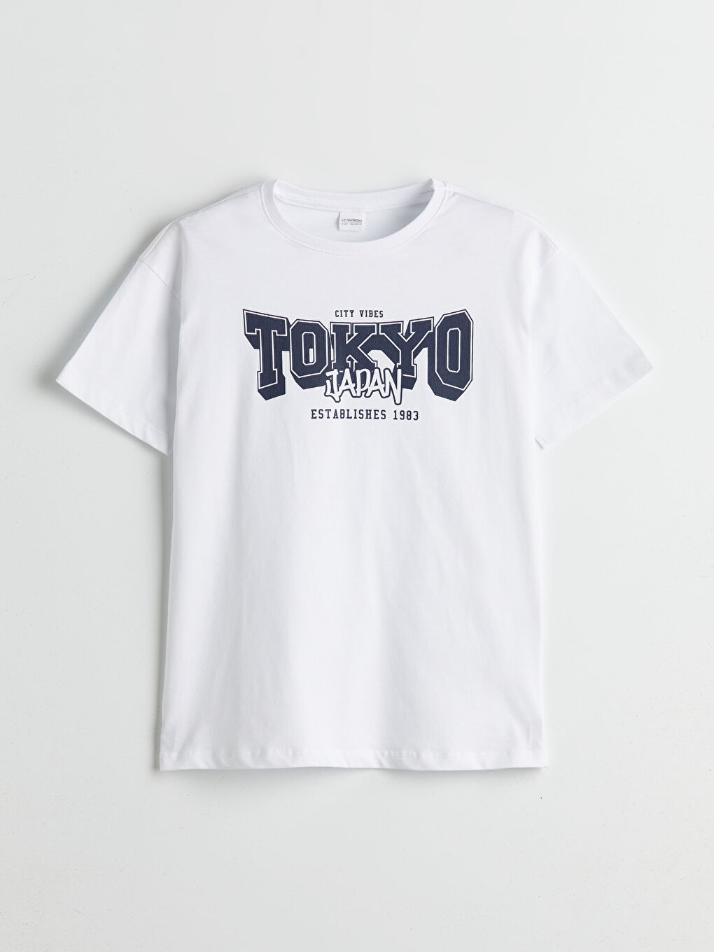 Beyaz Bisiklet Yaka Tokyo Baskılı Erkek Çocuk Pijama Üst