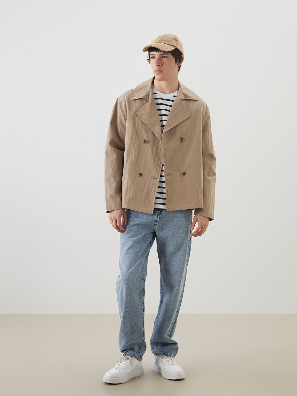 Bej Standart Kalıp Ceket Yaka Erkek Mont-1