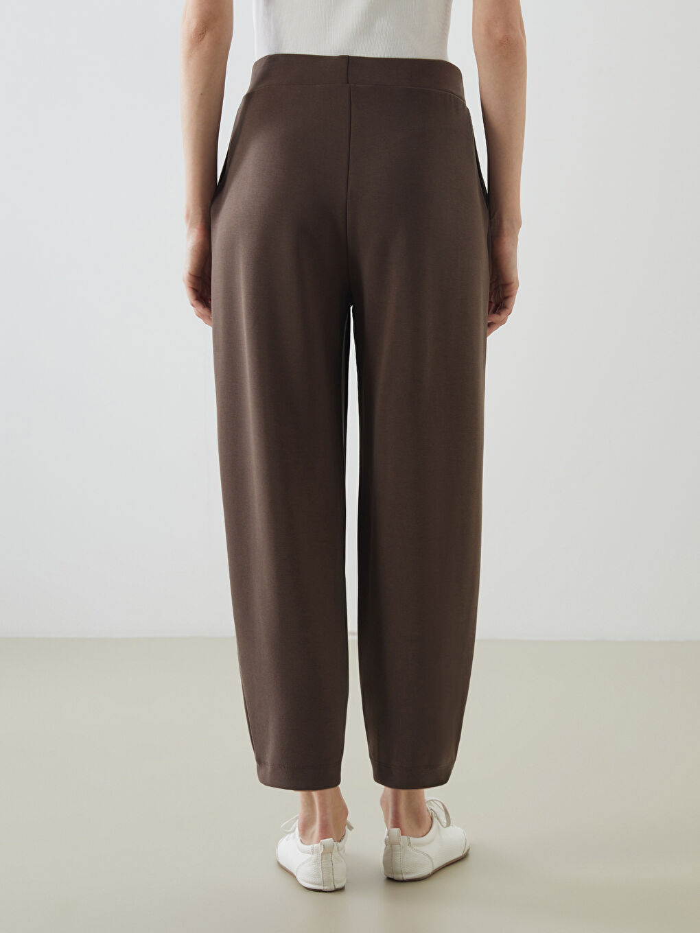 LCW Vision Women's Sweatpants with Elasticated Waist and Modal Blend -S5PI18Z8-R39